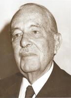 A photograph of Clarence Rieger in later years